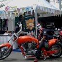 01 PAMERAN Bodypainting Clear 2007